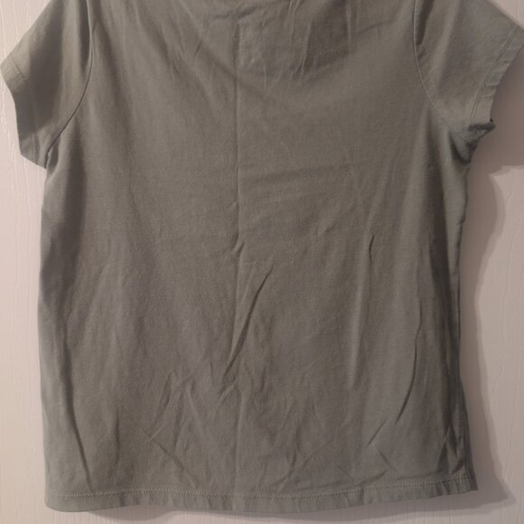 Girls Shirts Size 14/16 Assortment 5 for $10.00 or $2.00 each - Picture 2 of 10